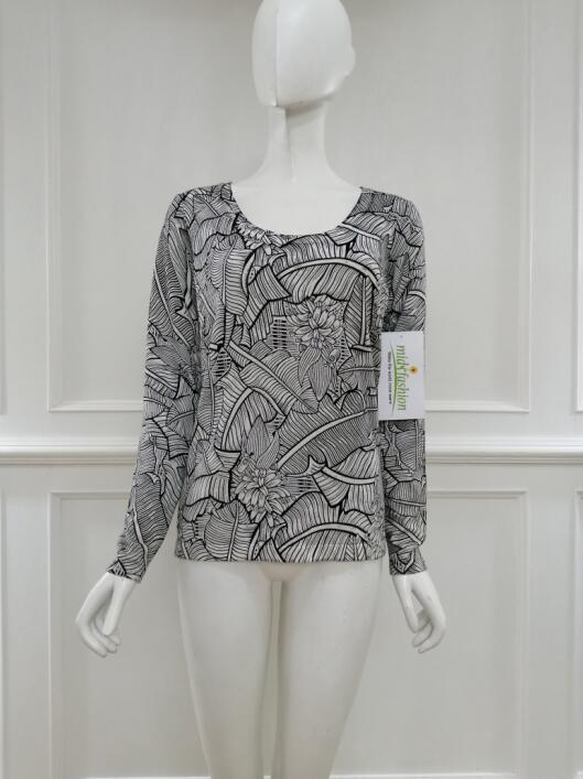 Women's knitted print knitwear