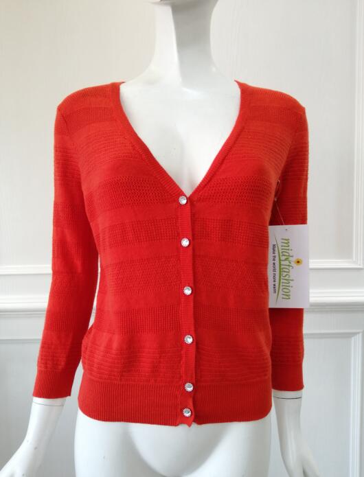 Women's knitted sweater pullover