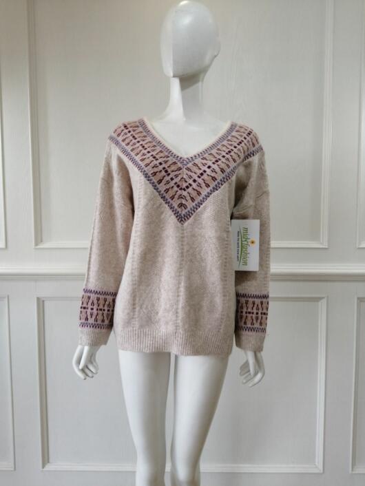 Knitted jacquard pullover China Womens Sweater knit midifashion